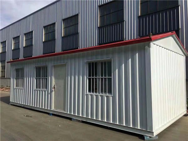 中央化學有限公司北京市順義縣北小營鎮前魯915平米彩鋼板房出售