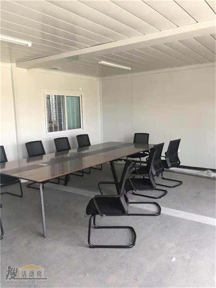 晨金龍鋼管有限公司北京市房山區周口店鎮瓦井村南房易路西側10米133平米A級防火集裝箱房子出售