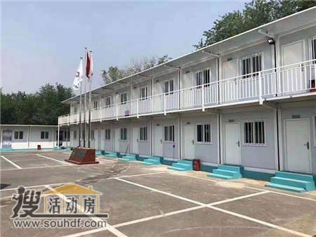 河北天藝園林工程有限公司建設和平新苑時候出售3間集裝箱宿舍